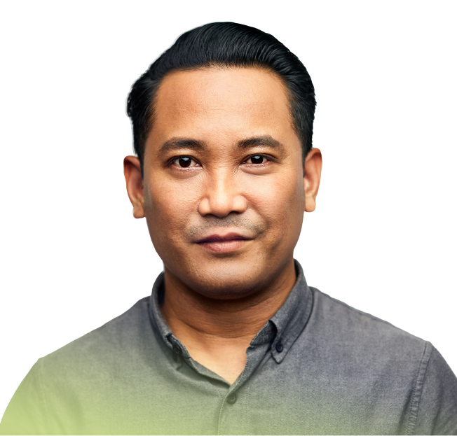 Actor portrayal of a male in his 50s with traumatic brain injury