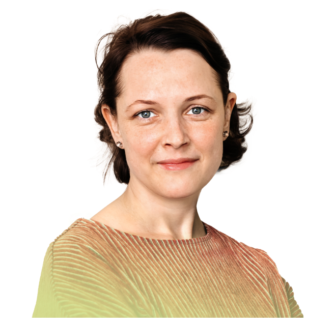 Actor portrayal of a female in her 40s with multiple sclerosis